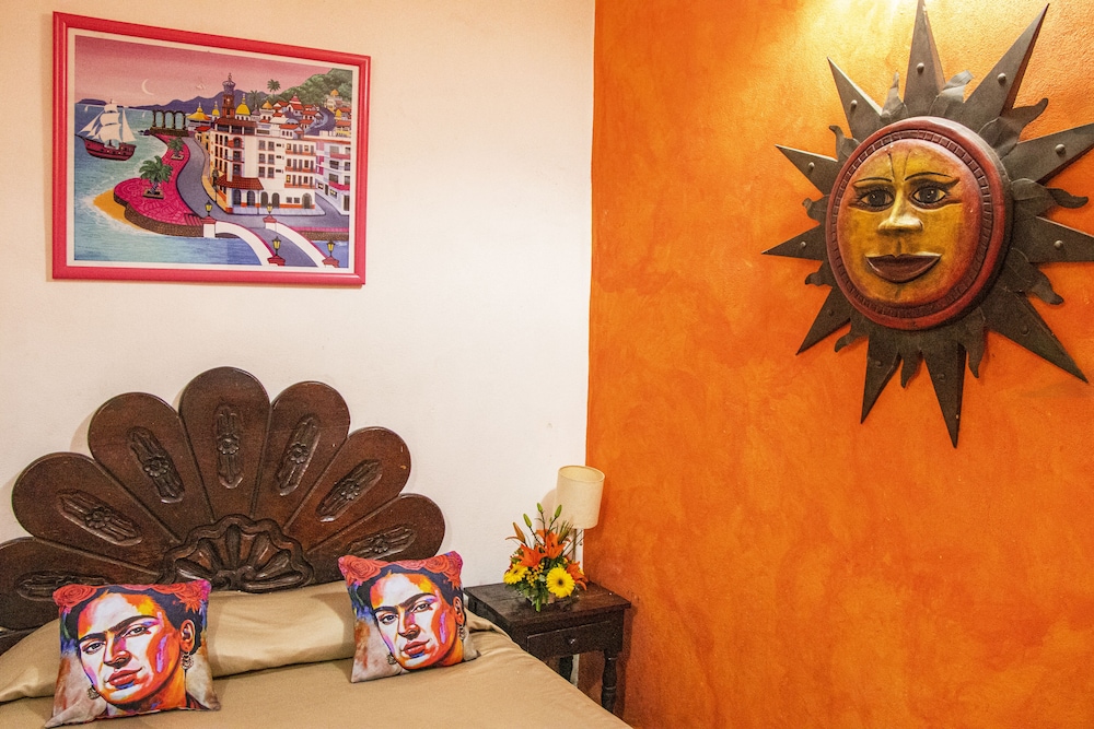 Standard Room - Photo 9