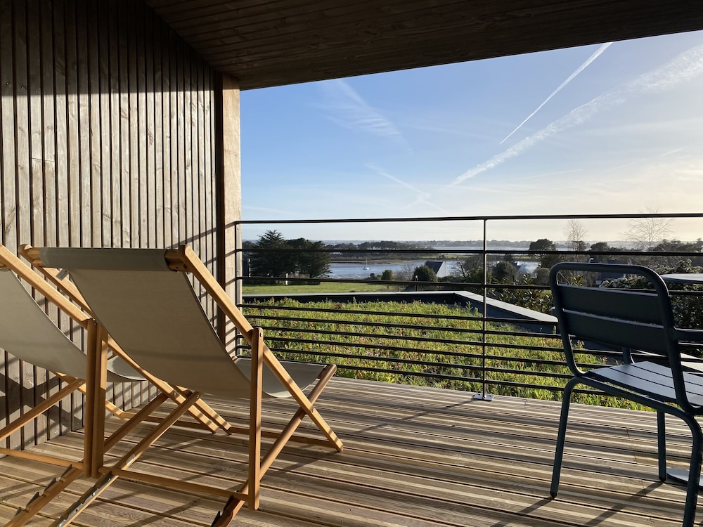 Superior Double Room, Ensuite, Sea View (3 - Chambre Illur) - Photo 4