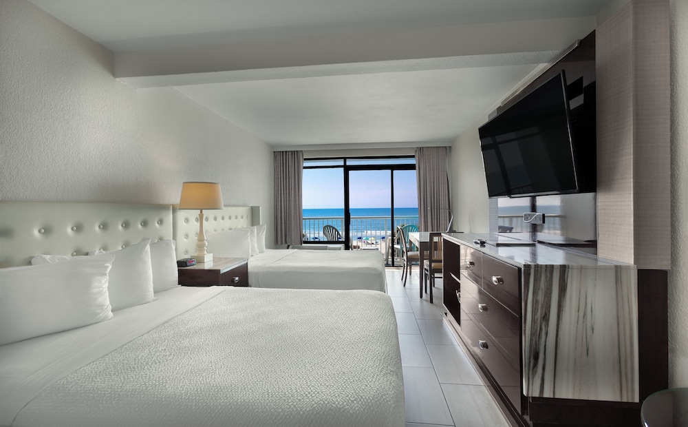 Standard Room, 2 Double Beds, Kitchenette, Oceanfront