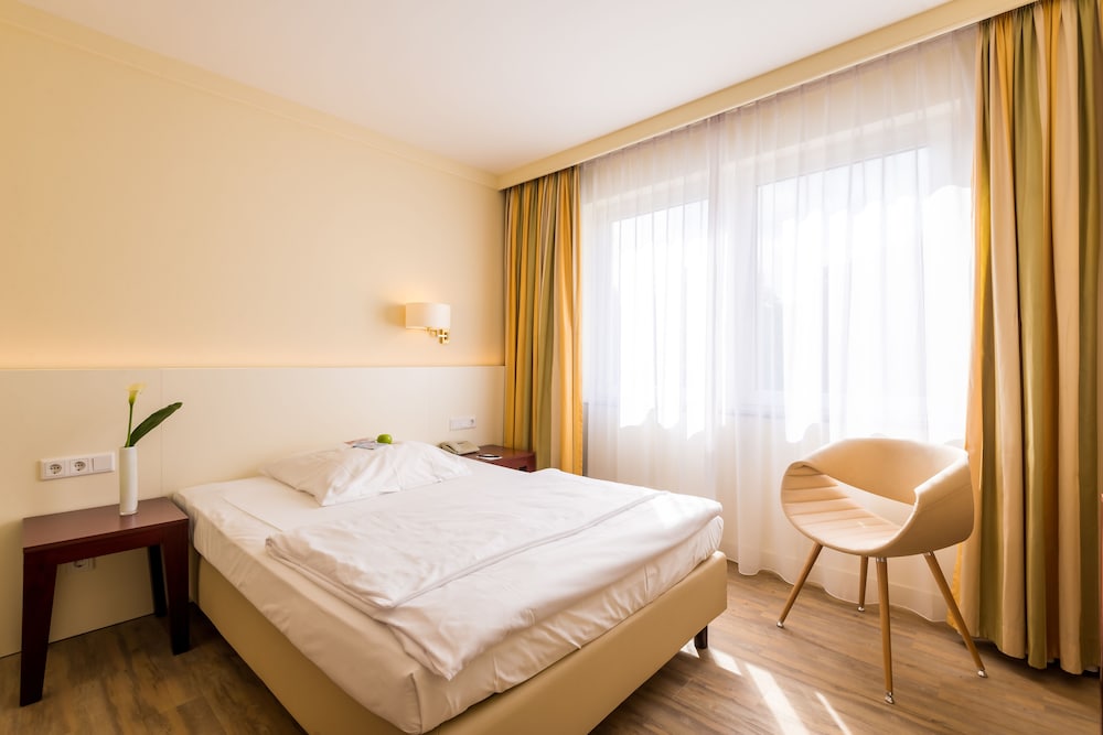Standard Single Room photo 2