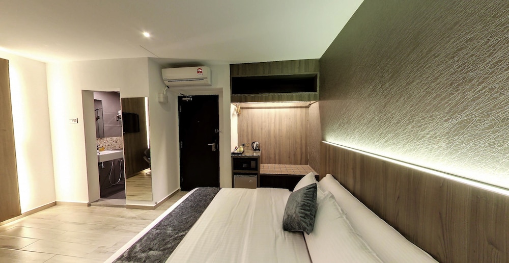 Premier KL City View Room photo 1