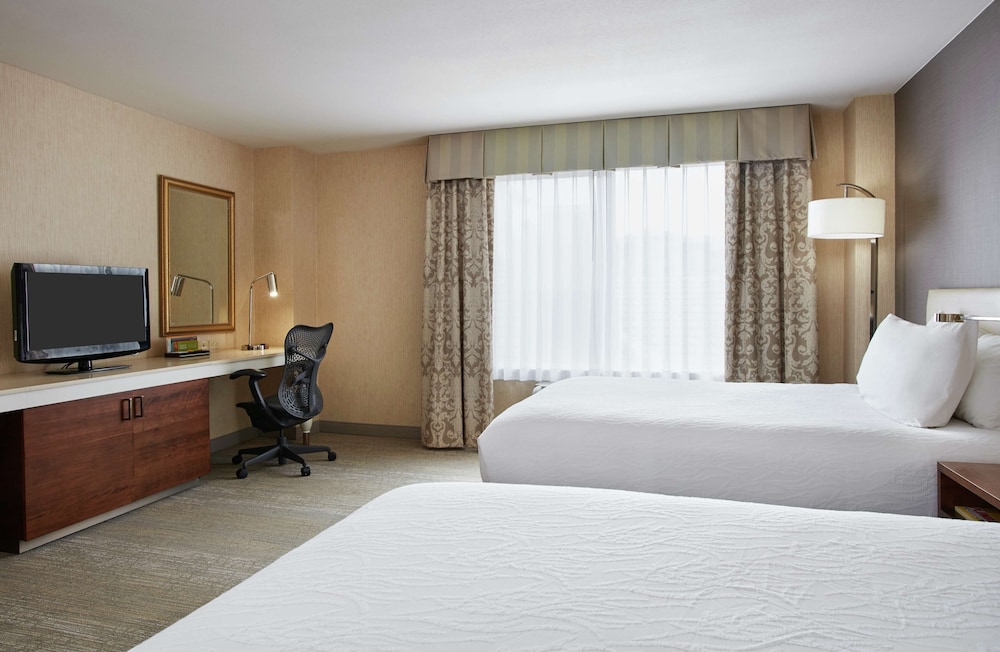 Room, Accessible, Bathtub - Photo 2