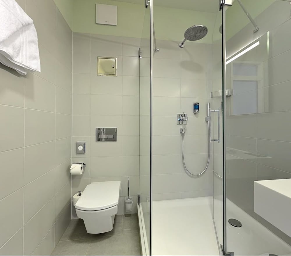 Comfort Suite photo 2