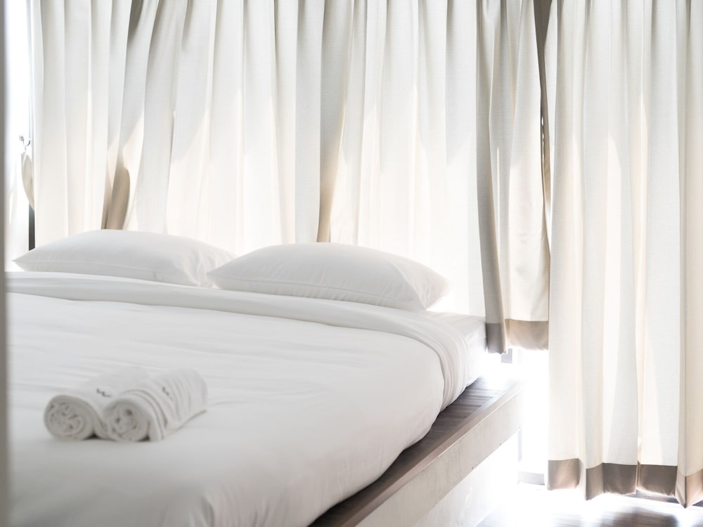Standard Deluxe Room