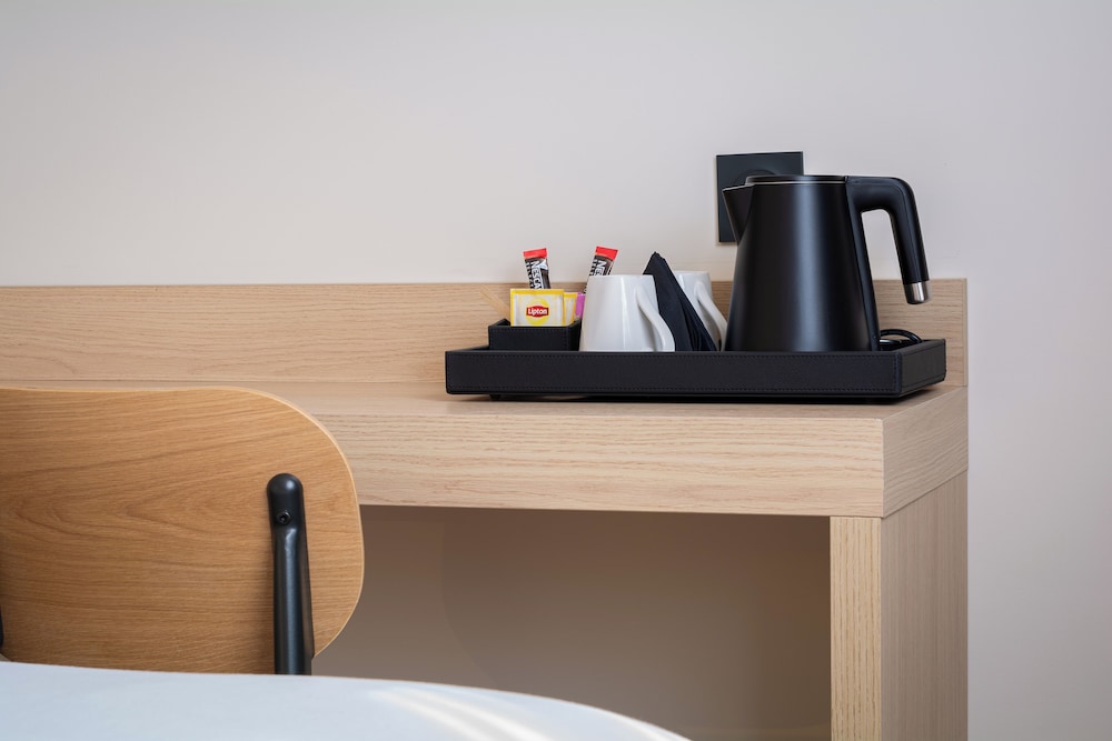 Business Room (Cosy) - Photo 4