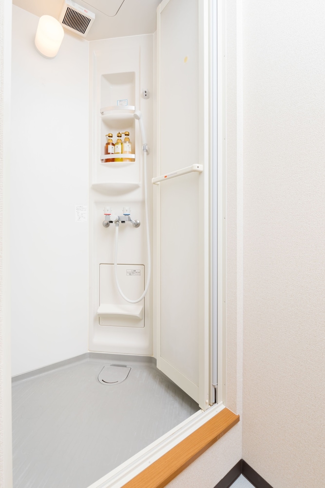Japanese Style Room, 6 People, Private Bathroom photo 2