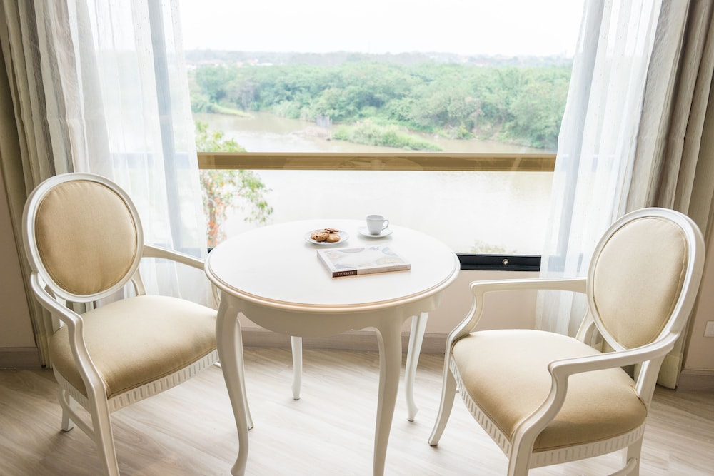 Riverie Suite - Photo 11