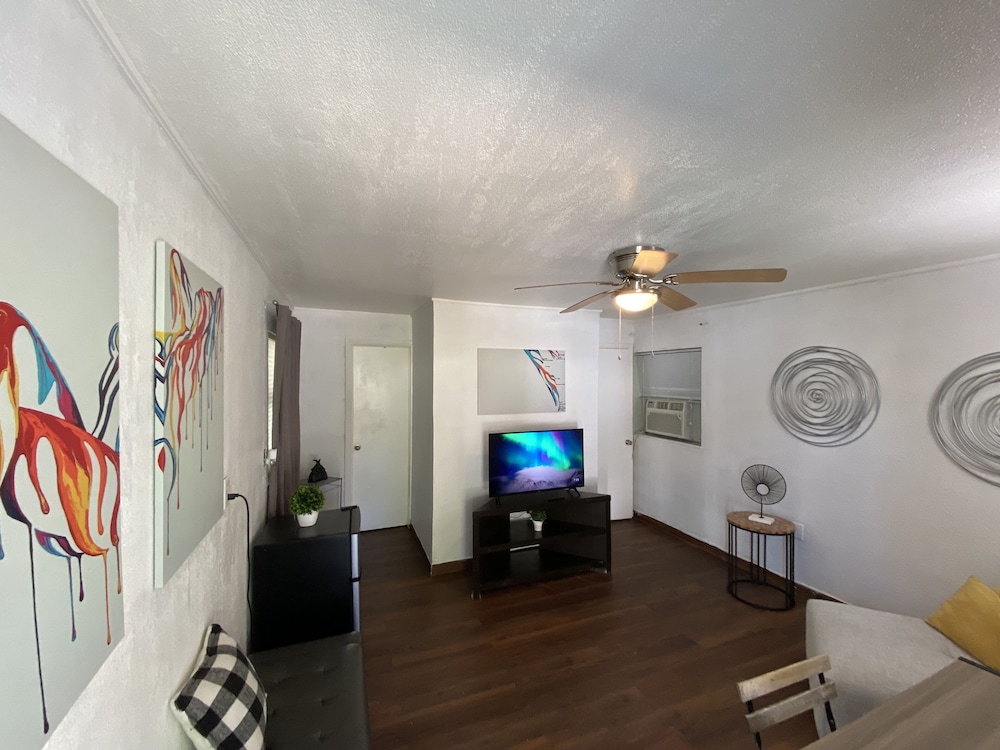 Elite House photo 1