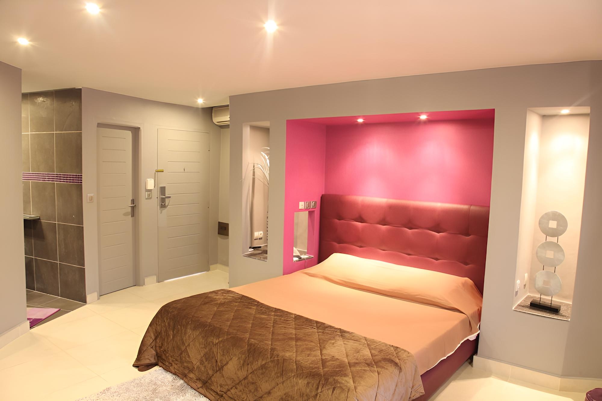 Club Room photo 2