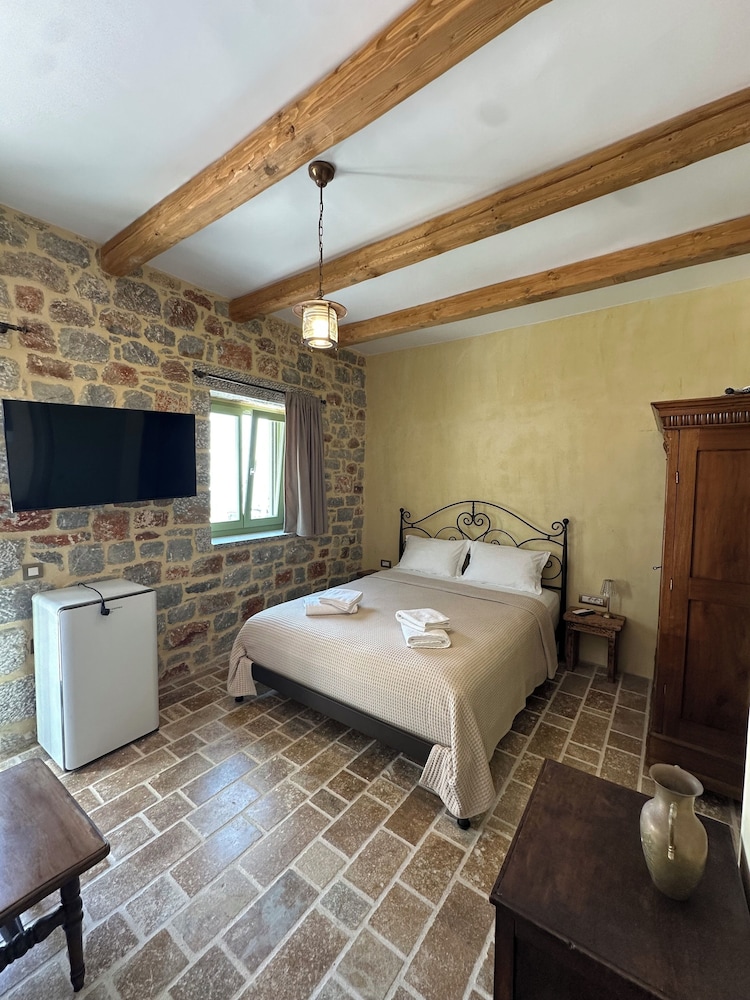 Family Quadruple Room, Beach View photo 3
