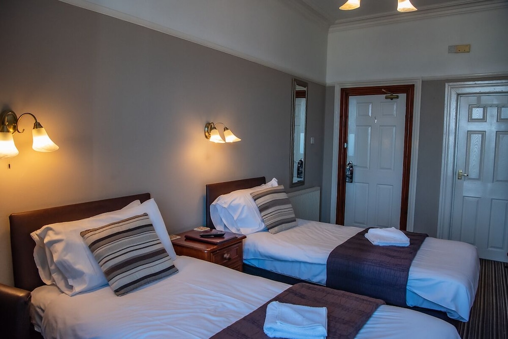 Comfort Room, 2 Twin Beds, Sea View