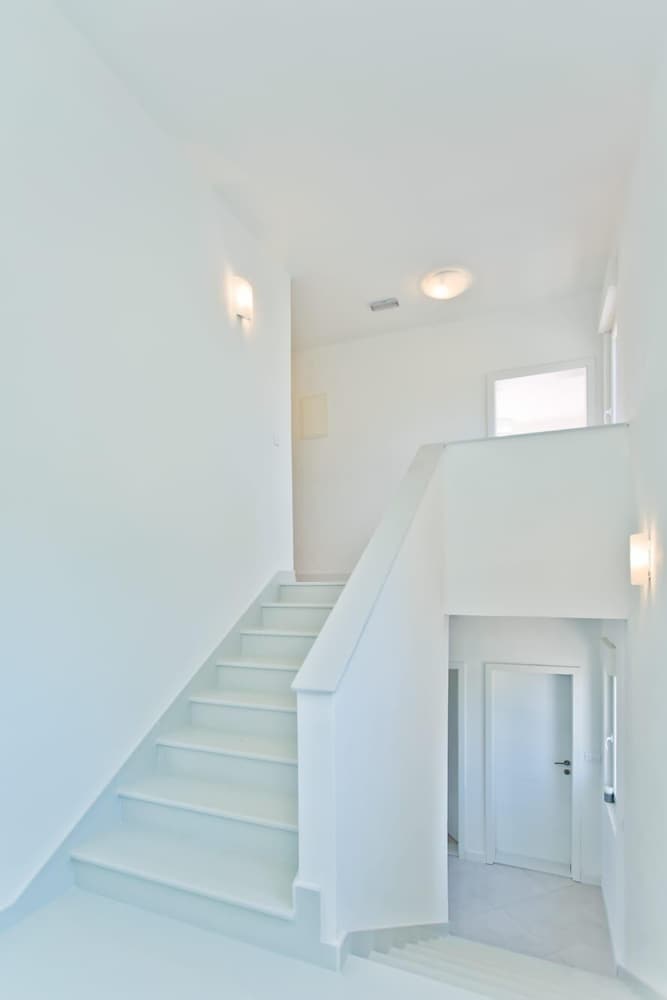 Villa photo 3