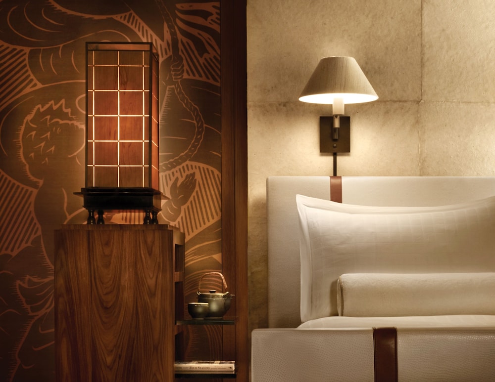 Room, 1 King Bed, Oceanfront