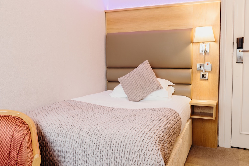 Standard Single Room photo 3