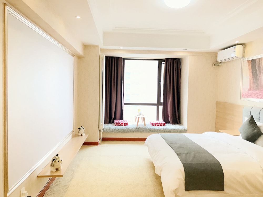 Classic Double Room with Giant Screen