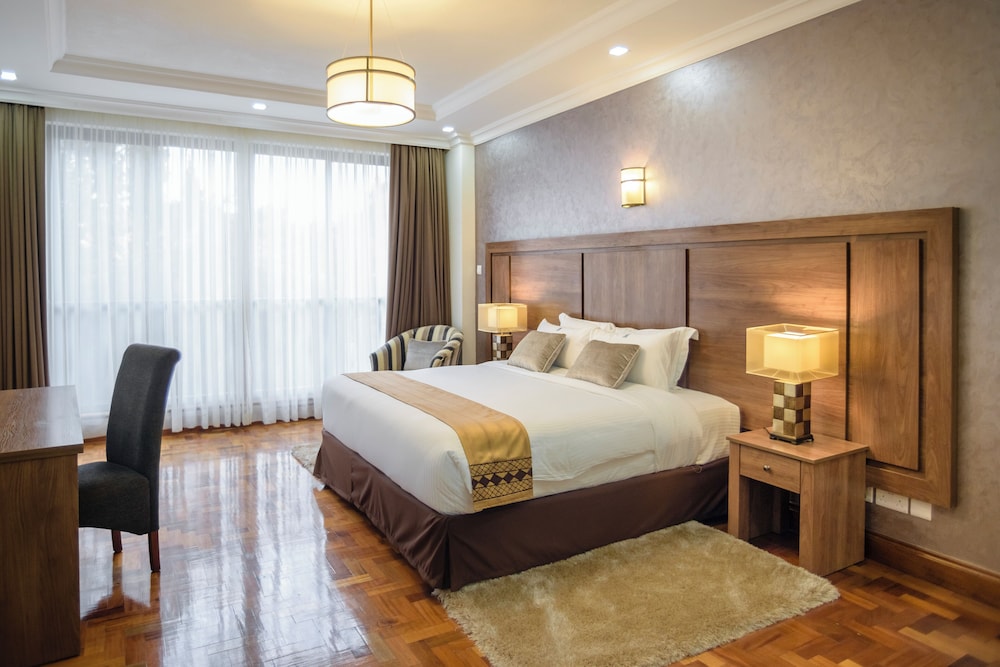 Deluxe Double Room, 1 Queen Bed, City View