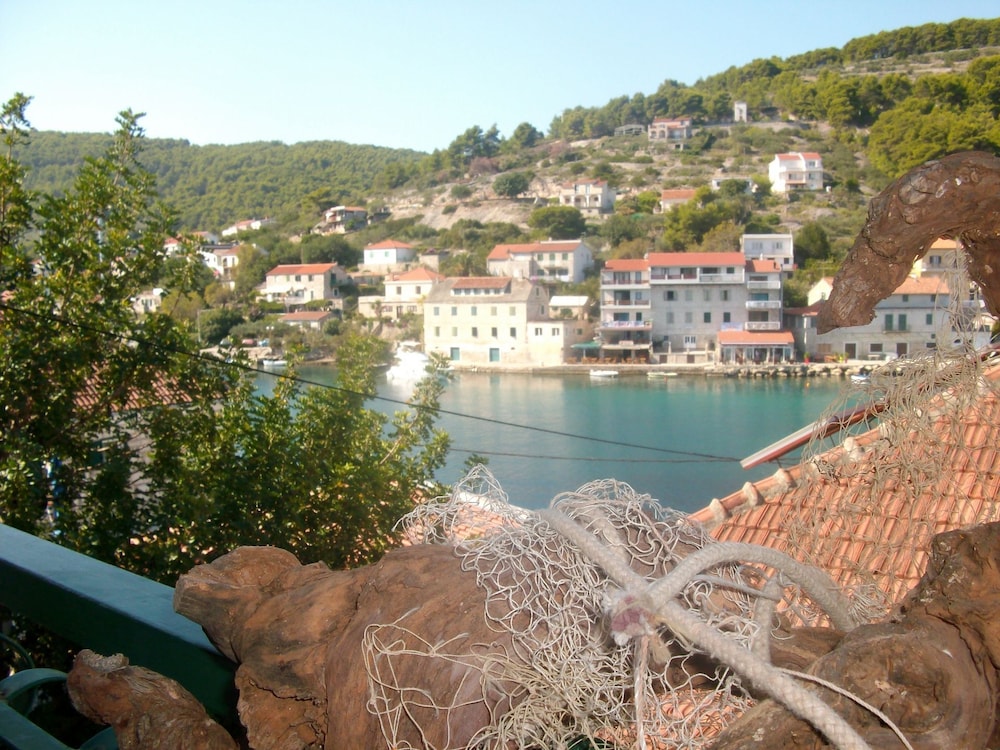 Apartment (Bob - 10m from the sea - A1-Lorena 6()