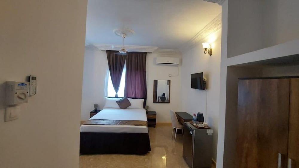 Comfort Room