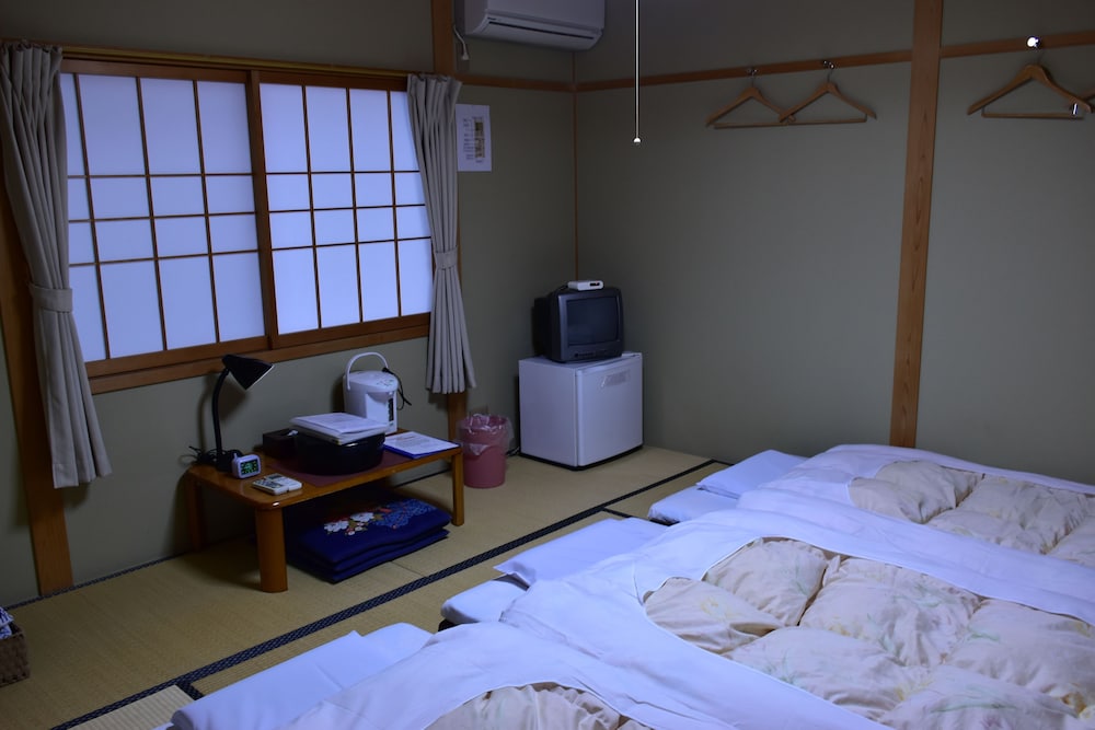 Japanese Style Room For 4 Guests photo 3