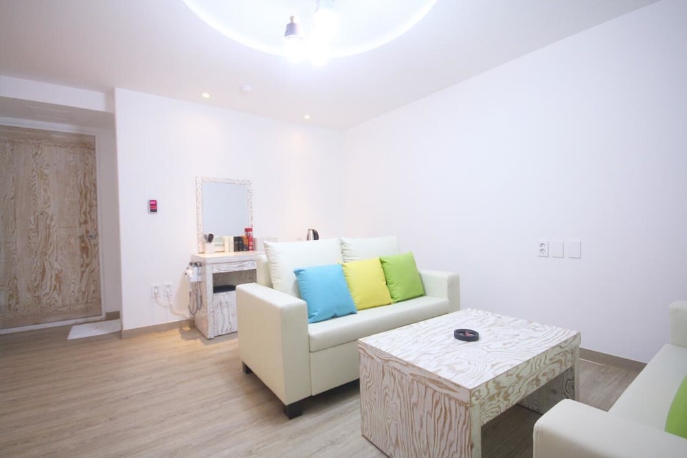 Room (VIP) - Photo 5