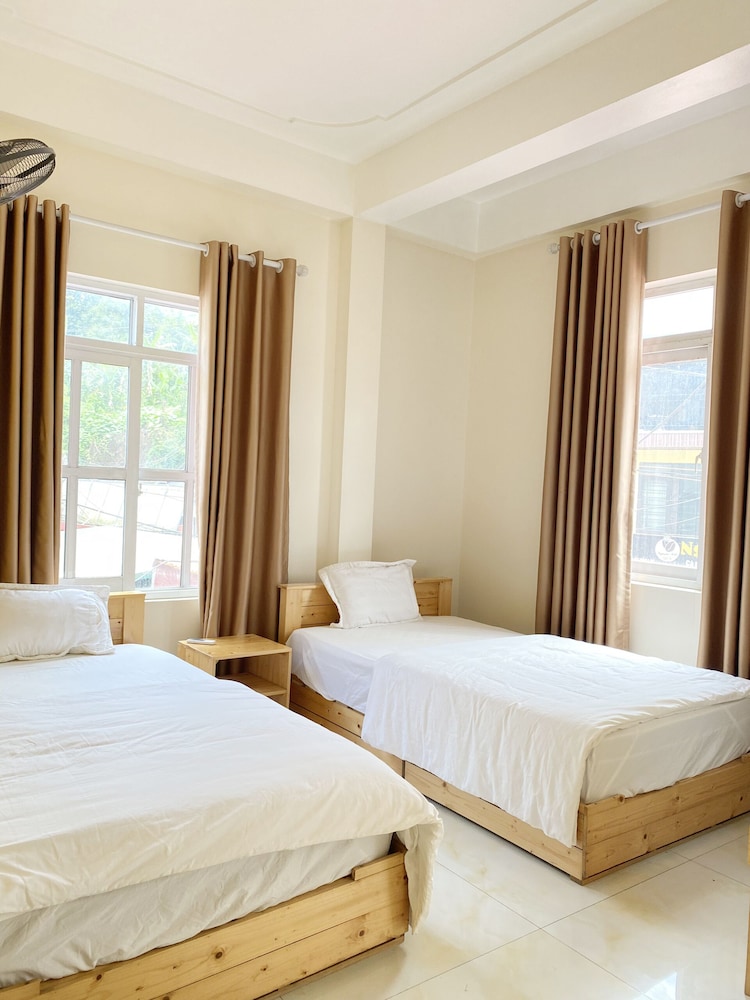 Deluxe Double or Twin Room photo 3