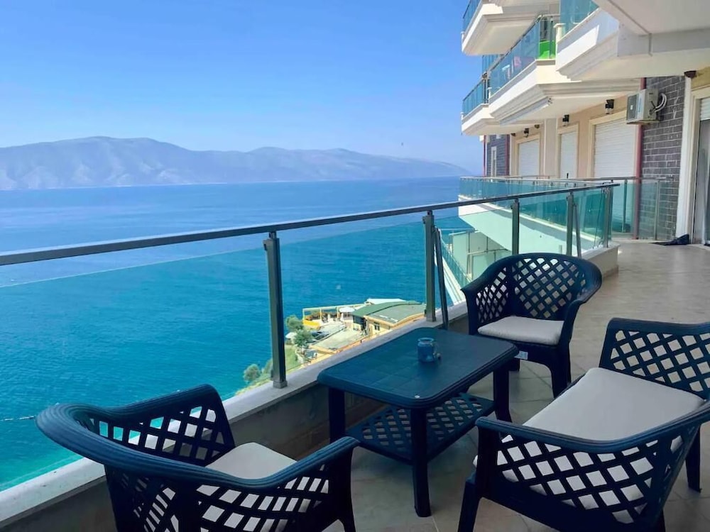 One Bedroom Apartment,Sea View (B3) photo 1