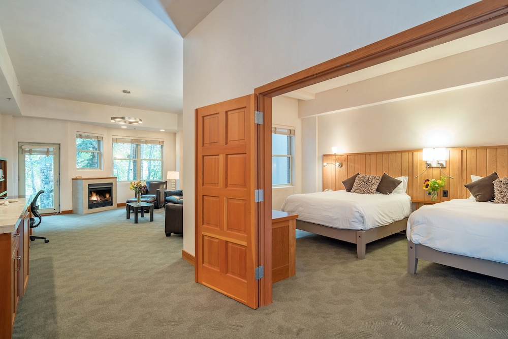 Suite, 2 Queen Beds