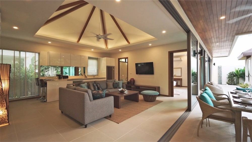 Villa, Private Pool photo 2