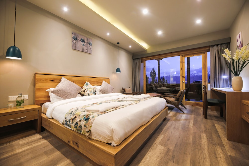 Premium Room - Photo 5