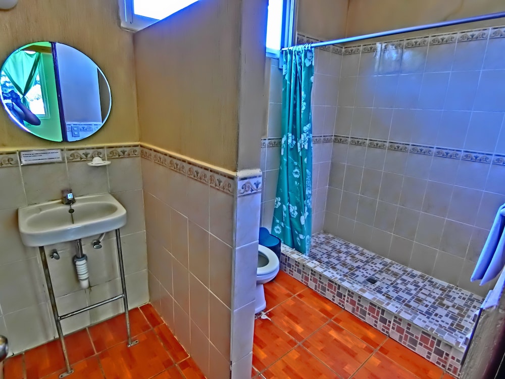 Standard Double Room, 1 Bedroom, Non Smoking photo 3