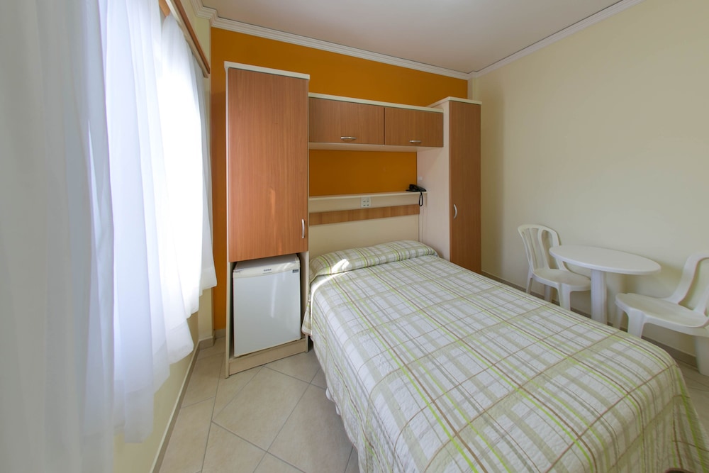 Traditional Room photo 1