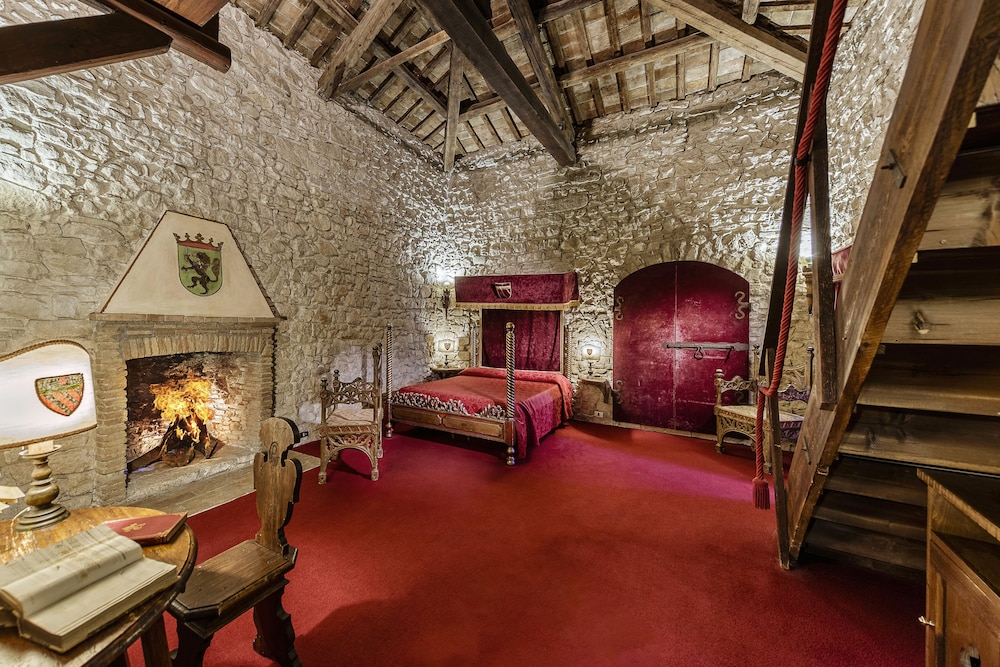 Royal Suite (Castello - Alloggio del Capitano)