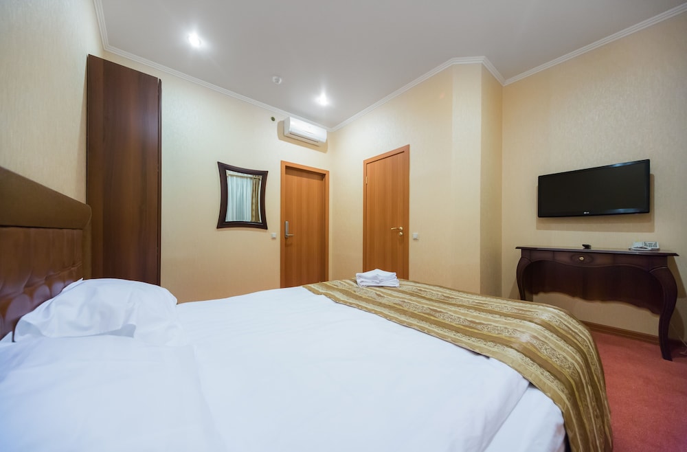 Standard Double Room photo 3