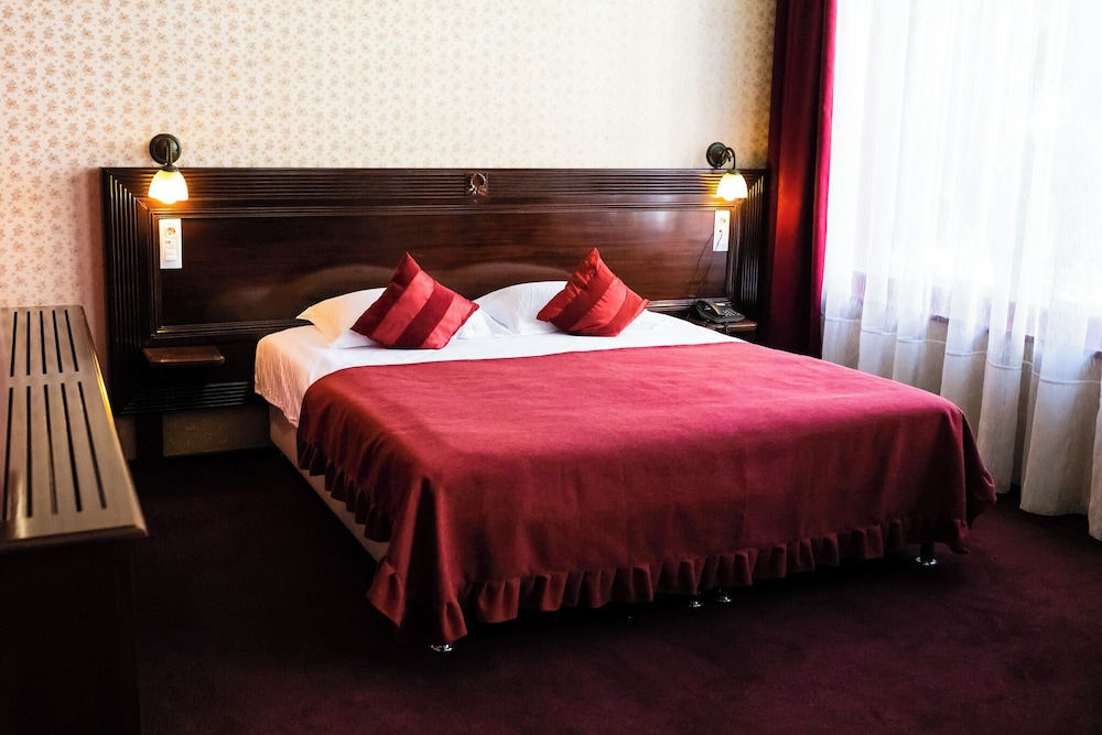 Executive Double Room Single Use, 1 King Bed, City View