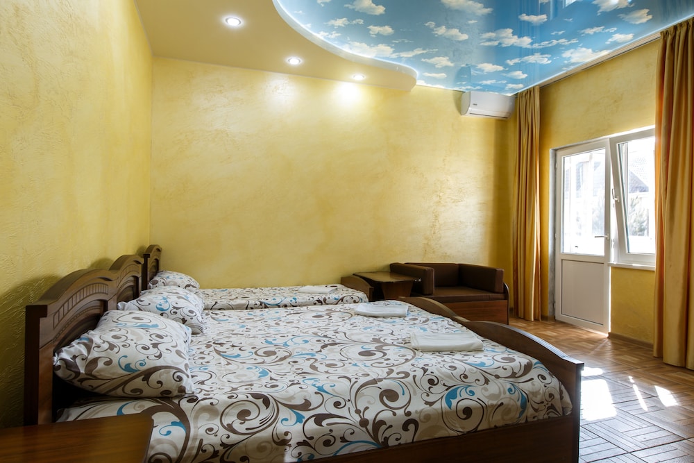 Comfort Quadruple Room photo 3