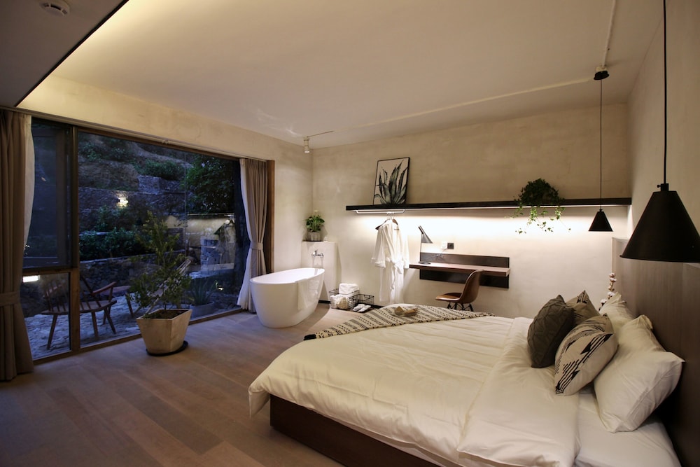 City Double Room(1st Floor) photo 2