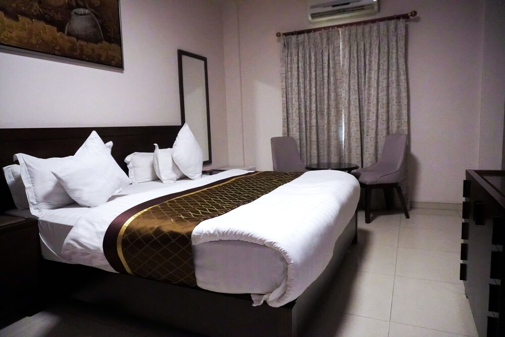 Deluxe Double Room photo 2