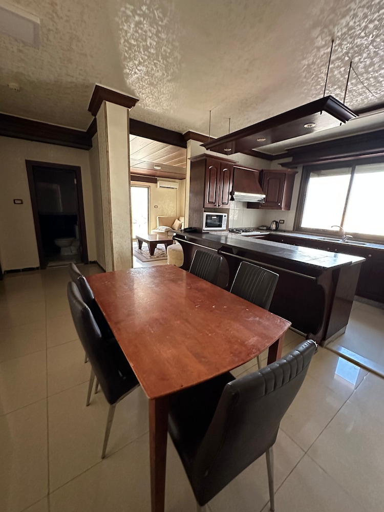 Royal Suite photo 2