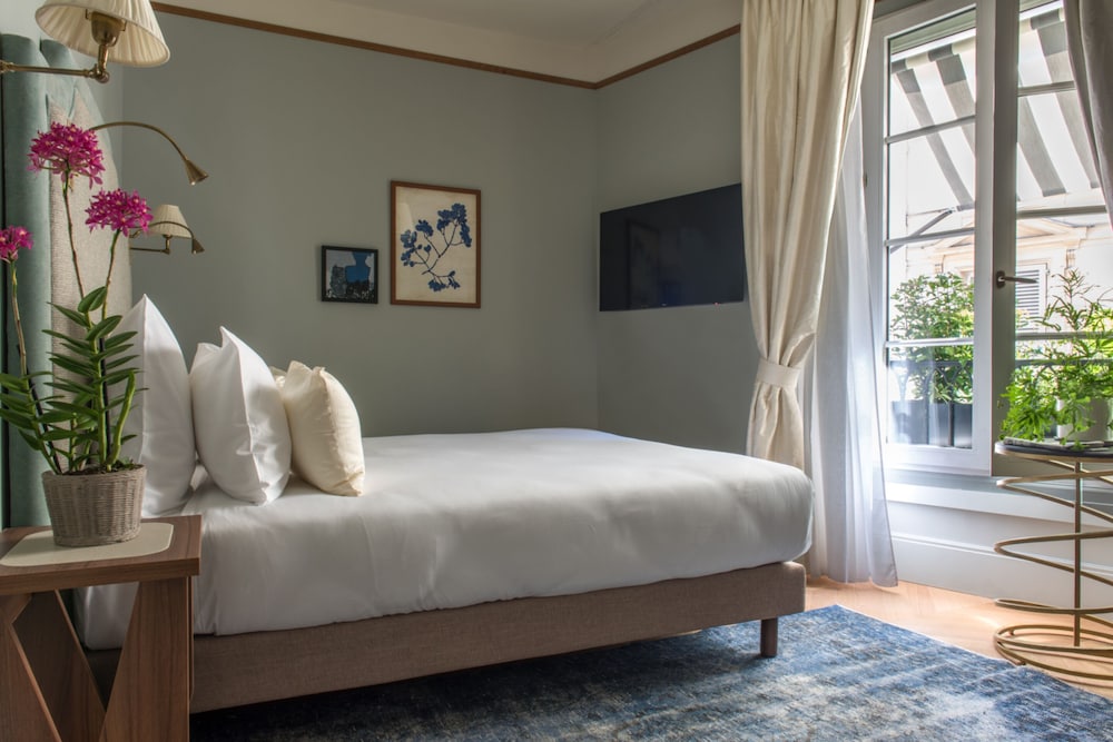 Superior Double or Twin Room photo 2