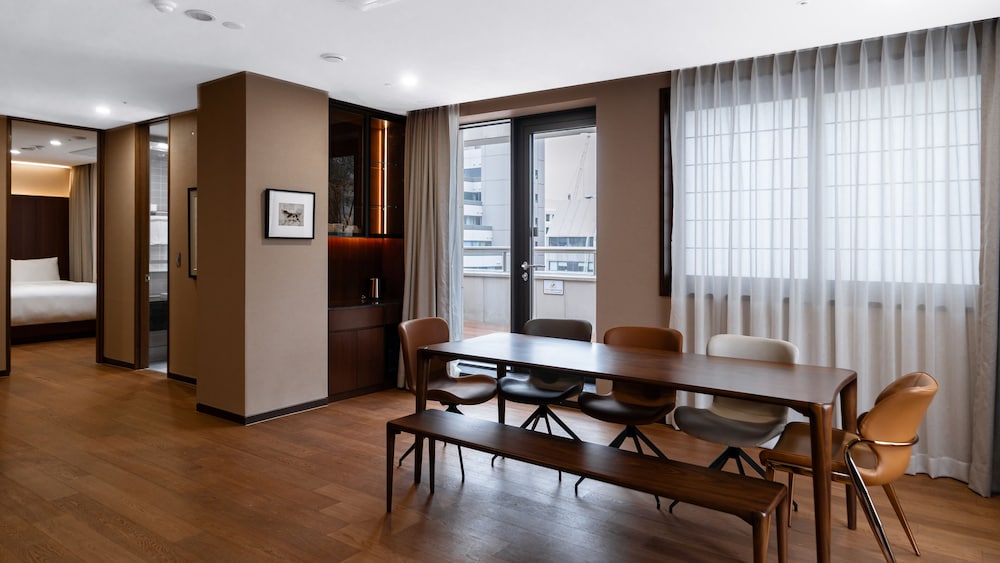 Royal Suite Room - Photo 7