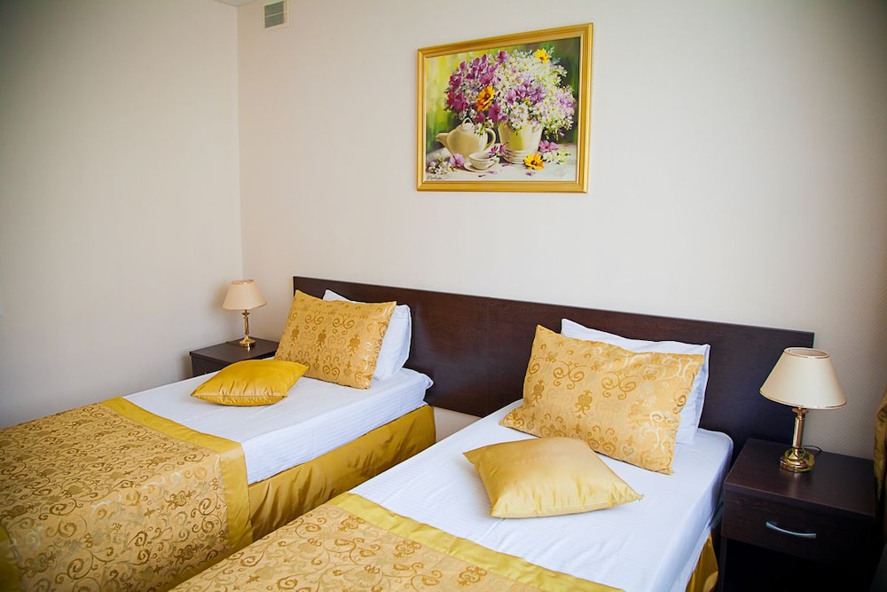 Standard Double Or Twin Room, Private Bathroom photo 1