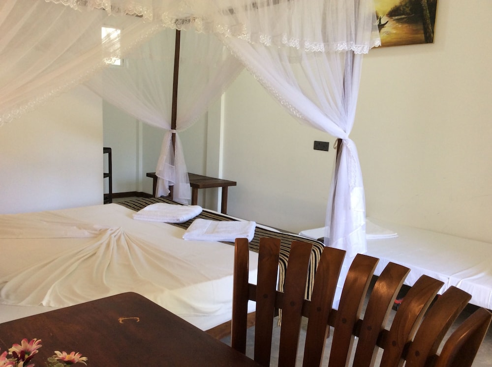 Deluxe Triple Room, Multiple Beds, Non Smoking, Garden View photo 1
