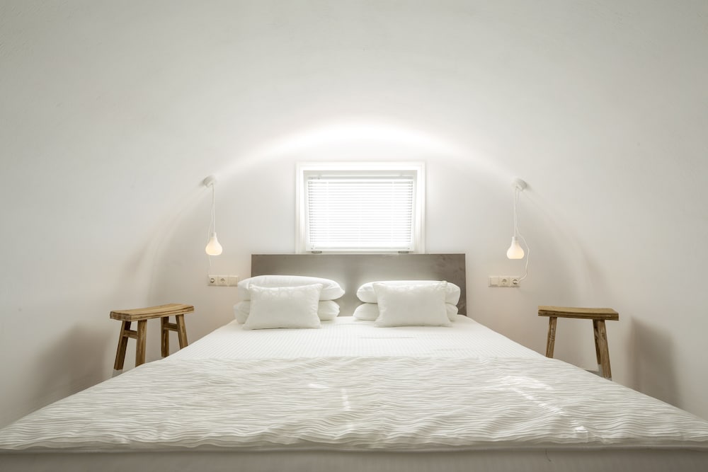 Duplex (Evangelines'S)