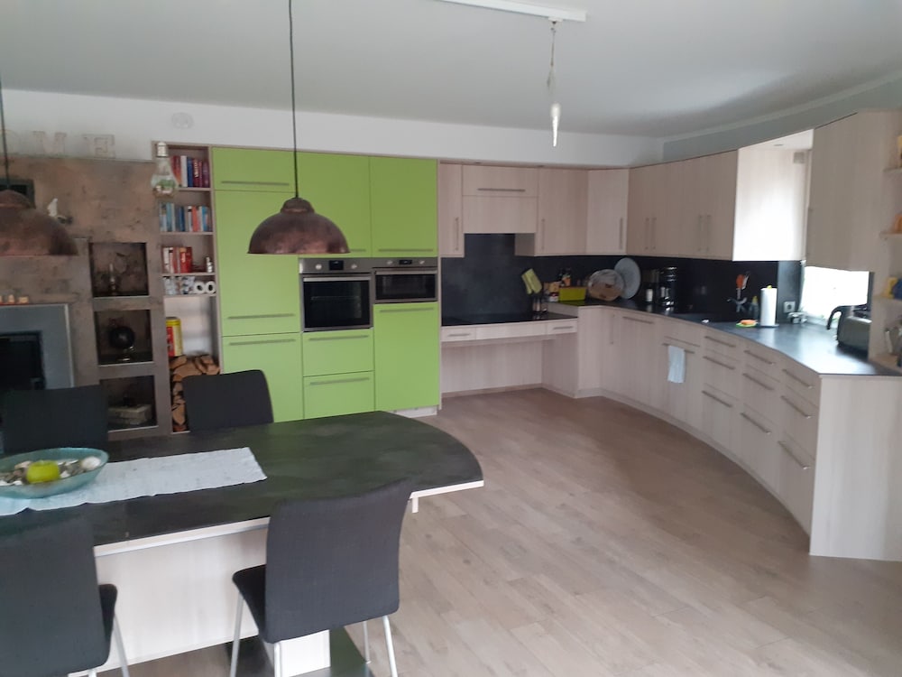 Haus Karola, Billede 28