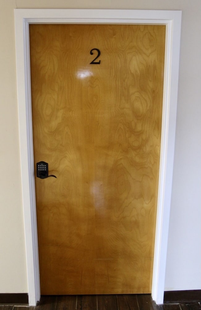 Basic Room (2) photo 1