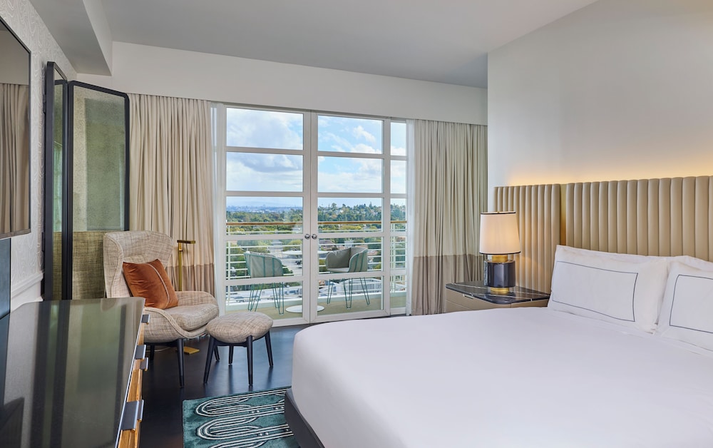Suite, 1 King Bed