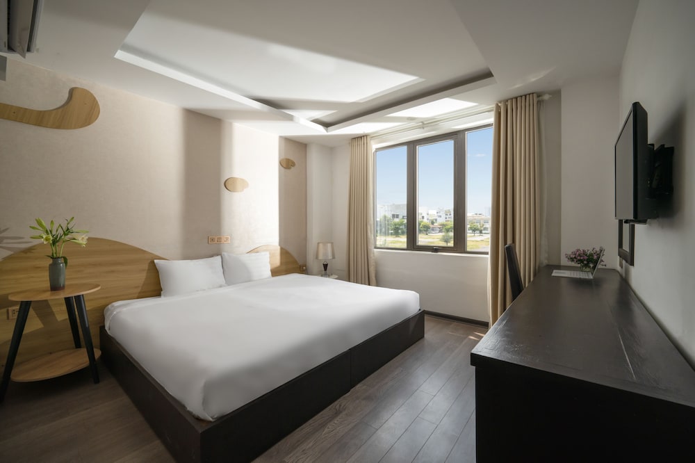 Superior Double Room, 1 King Bed, Garden View photo 1
