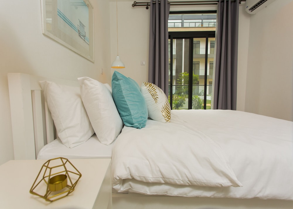 Exclusive Apartment, 1 Bedroom - Photo 4
