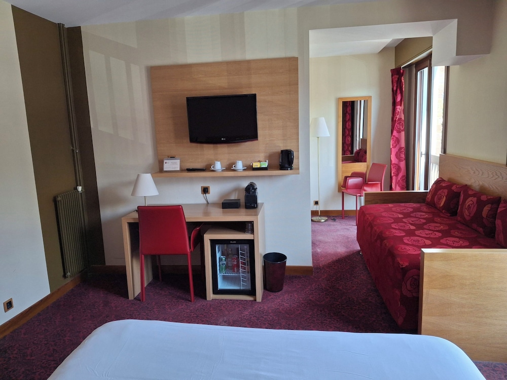 Premium Double Room - Photo 3
