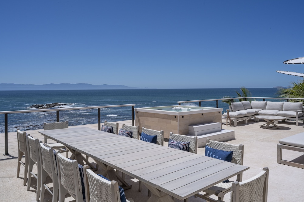 Villa, Multiple Beds, Oceanfront (Sol, with Pool)